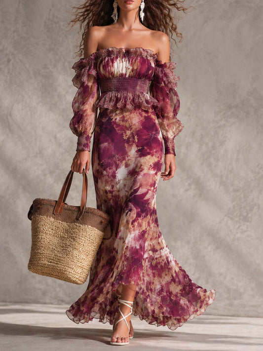 Robe longue rose en mousseline à fleurs, épaules dénudées
