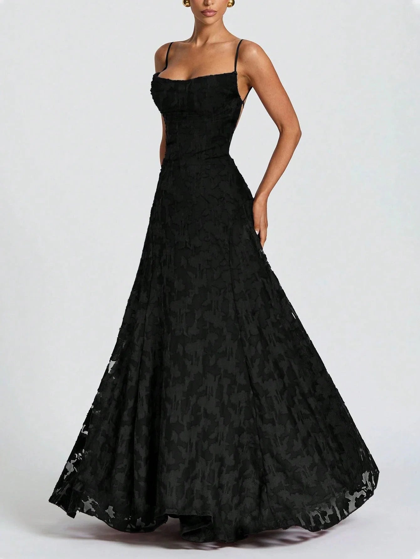 SOFIA | Robe longue élégante en dentelle