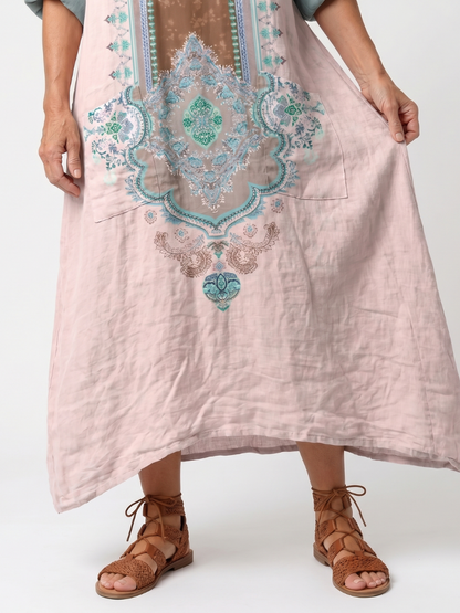 Kenza | Robe midi décontractée à empiècements et poches