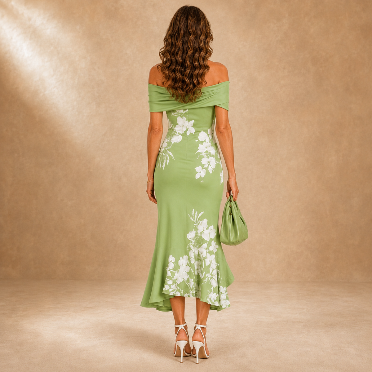 Flora | Robe mi-longue florale à épaules dénudées