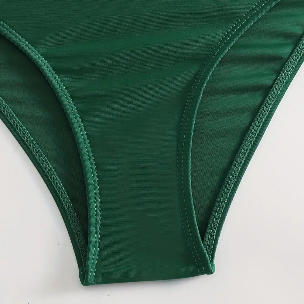 Sarena | Votre bikini sculptant le ventre avec un élégant décolleté en V