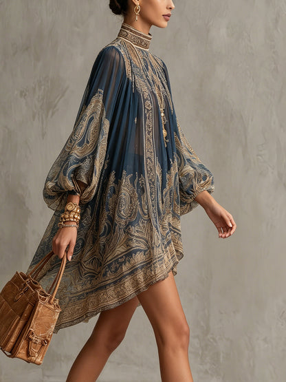 Marianna | Mini-robe en mousseline bleu marine à imprimé baroque doré