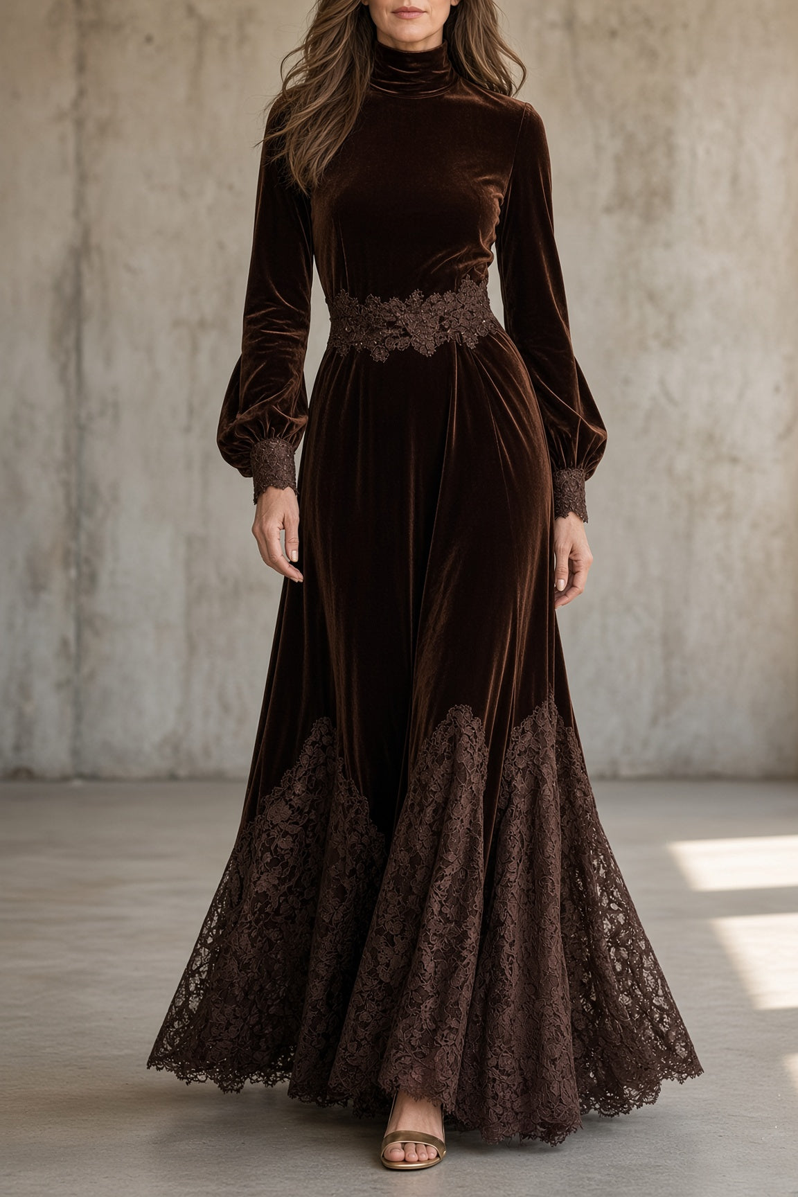 Monica | Robe longue en velours et dentelle