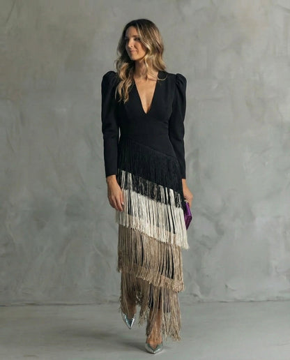 Alessia - Élégante robe midi avec manches à franges.