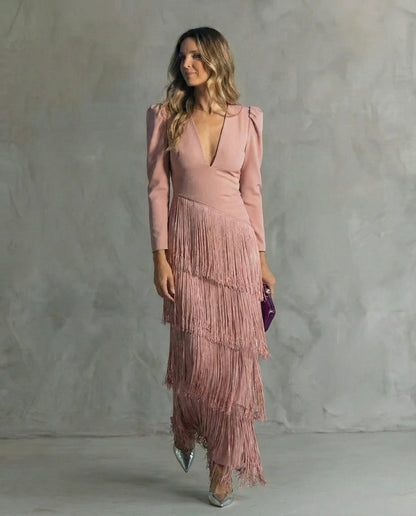 Alessia - Élégante robe midi avec manches à franges.
