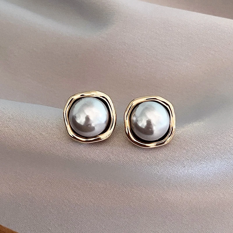 Boucles d'oreilles élégantes vintage avec perles